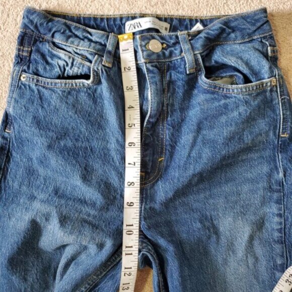 Zara High Rise Flare Slit Leg Retro Jeans 4 - Picture 5 of 10